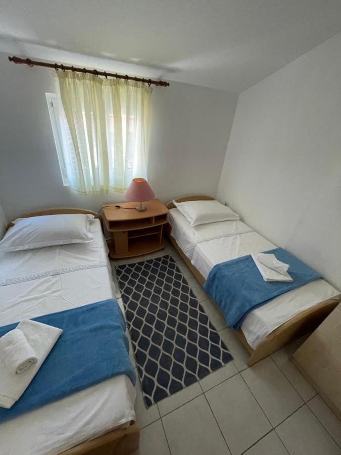Apartments Anka I Kresimir 斯里马 外观 照片
